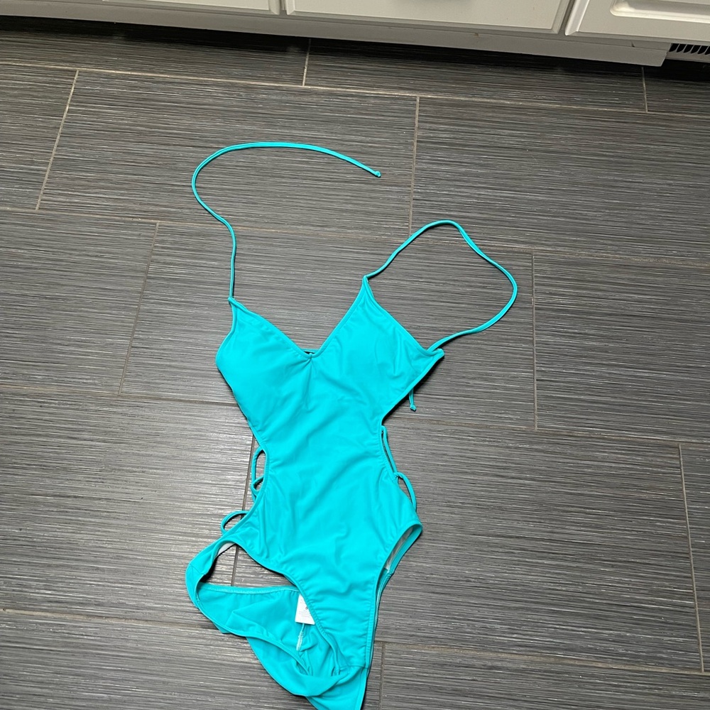 VENUS women’s  One Piece in Turquoise